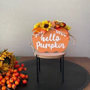 “Hello Pumpkin”!!! Wooden Shelf Decor
